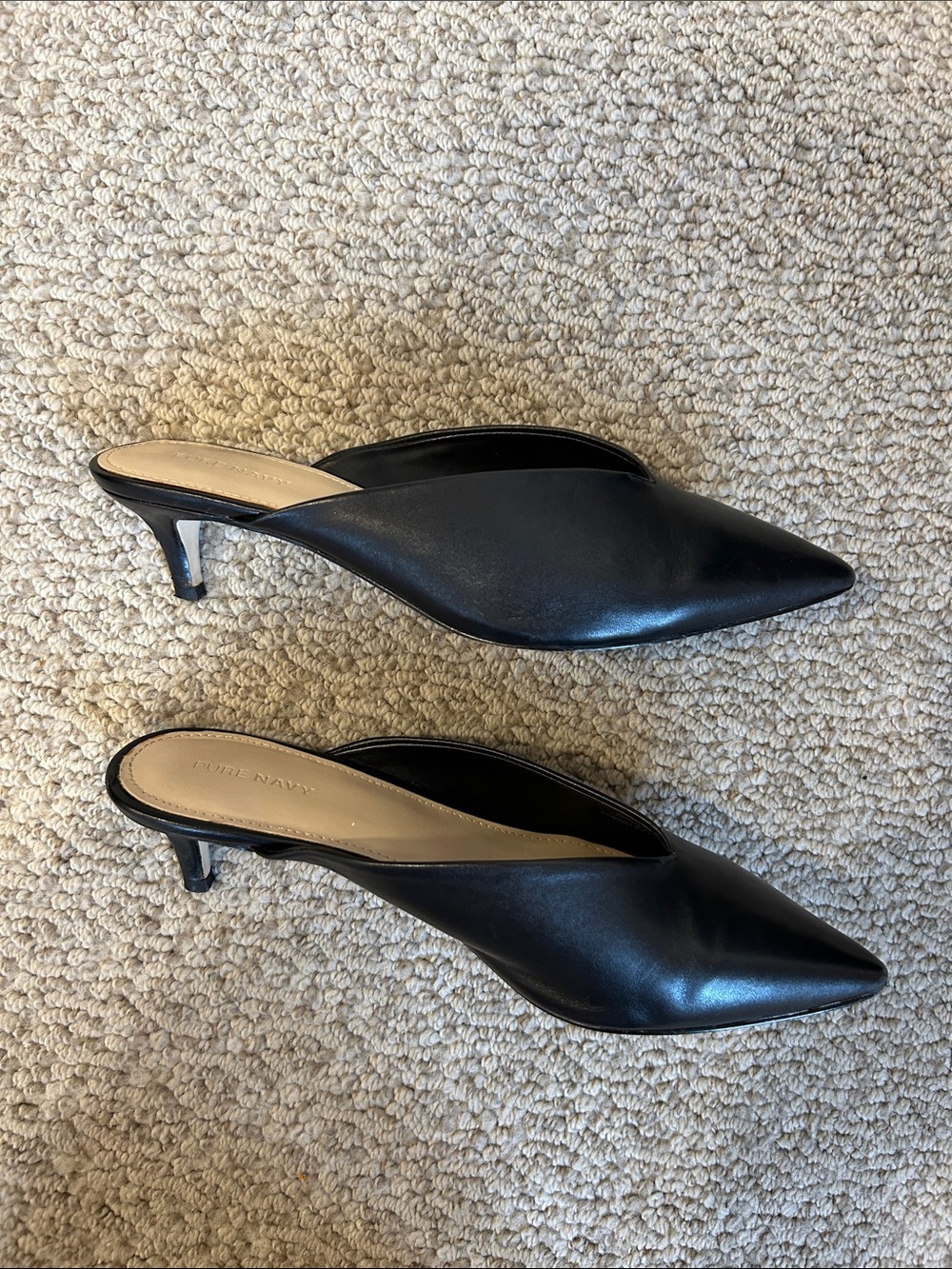 Pointed V-Cut Black Mule Kitten Heels